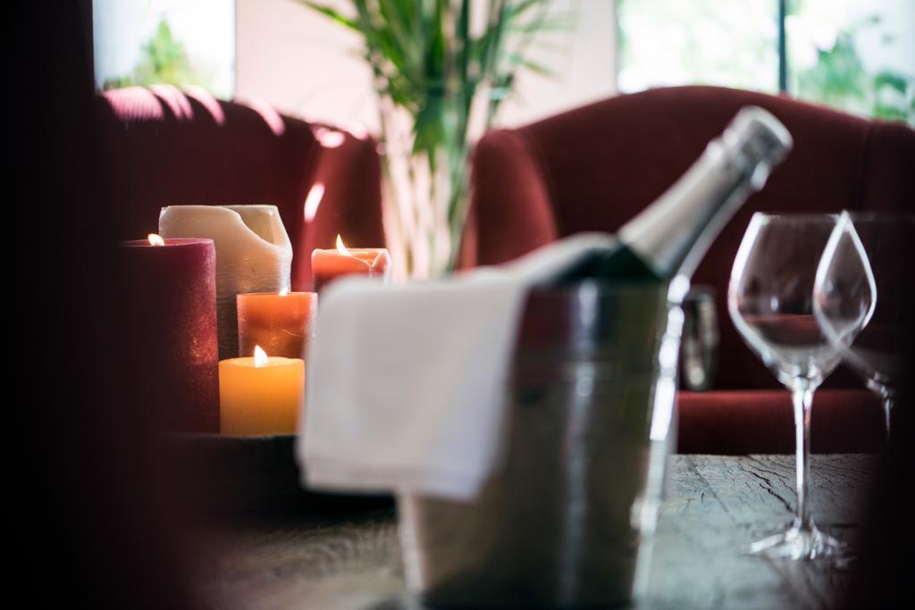 The Herring'S Residence - Stylish Private Cottage With Breakfast In Historic Center - Adults-Only 브뤼헤 외부 사진